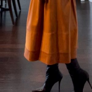 Genuine leather skirt